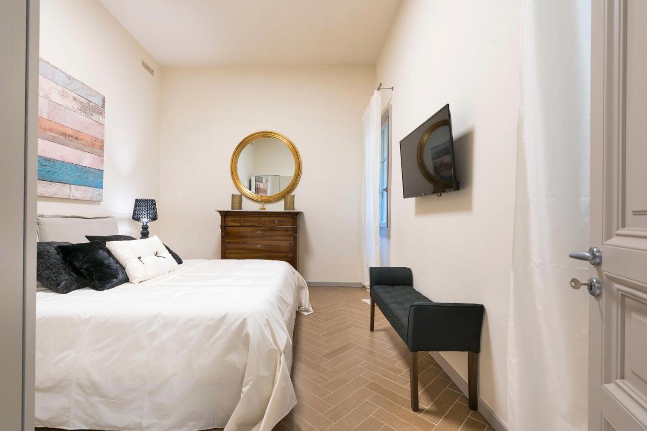 Appartement Dimora Al Duomo à Trapani Extérieur photo