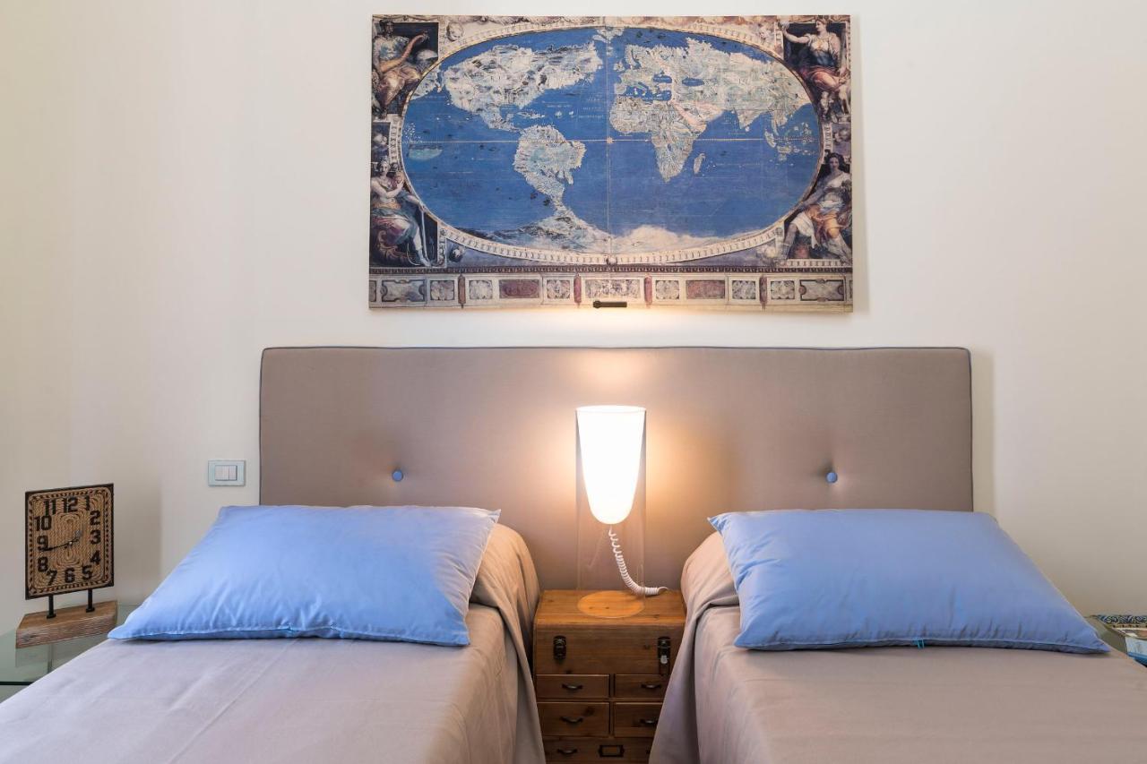 Appartement Dimora Al Duomo à Trapani Extérieur photo